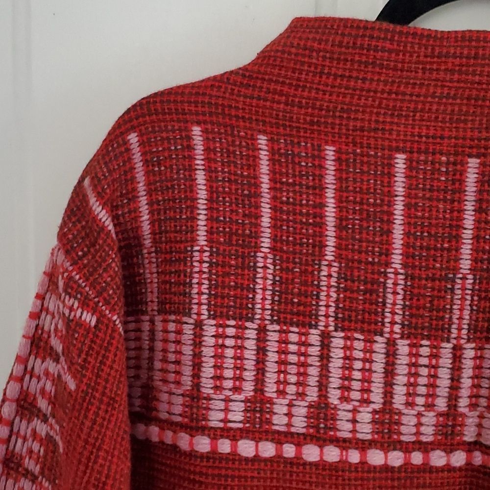 Handwoven Top  - Picture 5 of 6